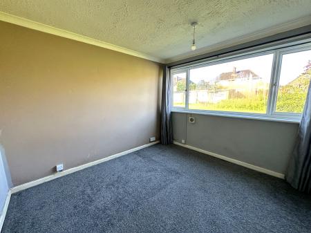 1 bedroom Flat for sale in Oak Close, Tipton, DY4