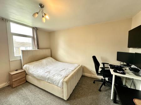 3 bedroom Terraced House to let in Tilley Street, Wednesbury, WS10