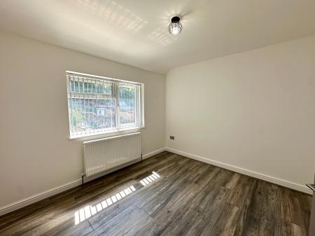 3 bedroom End of terrace house to let in Manor House Road, Wednesbury, WS10