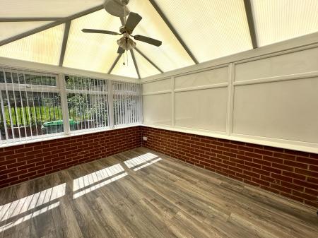 3 bedroom End of terrace house to let in Manor House Road, Wednesbury, WS10
