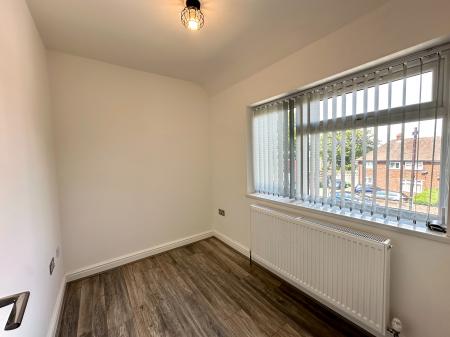 3 bedroom End of terrace house to let in Manor House Road, Wednesbury, WS10