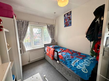 2 bedroom Semi-detached house to let in Dangerfield Lane, Wednesbury, WS10