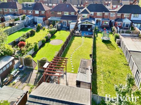 3 bedroom Semi-detached house for sale in Mounts Road, Wednesbury, Wednesbury, WS10