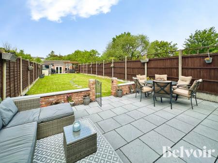 3 bedroom Semi-detached house for sale in Mounts Road, Wednesbury, Wednesbury, WS10