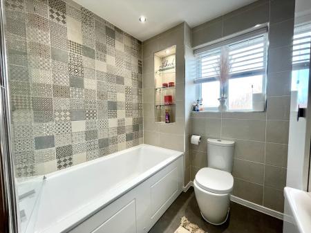 3 bedroom Detached house for sale in Ceramic Close, Wednesbury, WS10