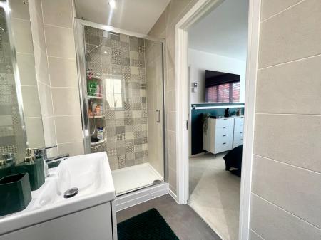3 bedroom Detached house for sale in Ceramic Close, Wednesbury, WS10