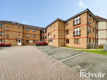 1 bedroom Apartment for sale in Elmhurst Court Oberon Grove, Darlaston, WS10