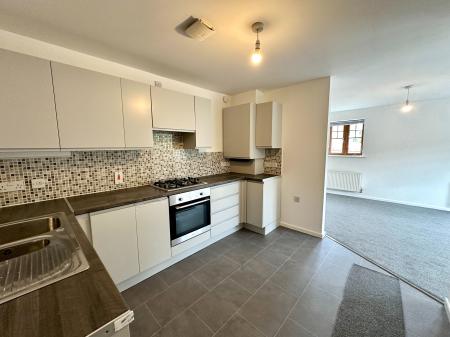 1 bedroom Apartment for sale in Elmhurst Court Oberon Grove, Darlaston, WS10