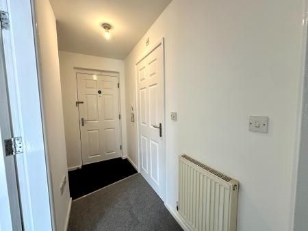 1 bedroom Apartment for sale in Elmhurst Court Oberon Grove, Darlaston, WS10