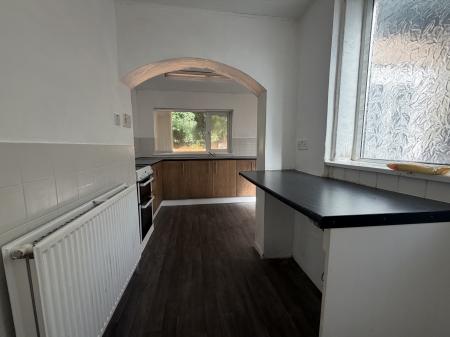3 bedroom Semi-detached house to let in Kiniths Crescent, West Bromwich, B71