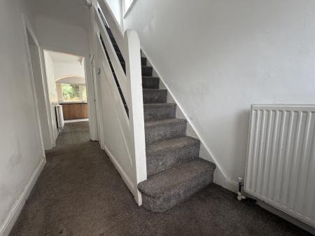 3 bedroom Semi-detached house to let in Kiniths Crescent, West Bromwich, B71