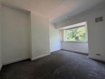 3 bedroom Semi-detached house to let in Kiniths Crescent, West Bromwich, B71