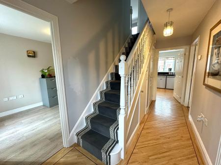 4 bedroom Detached house for sale in Stafford Road, Wednesbury, Wednesbury, WS10