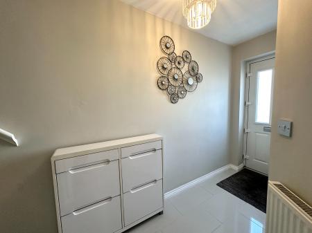 4 bedroom Semi-detached house for sale in Crew Drive, Tipton, DY4