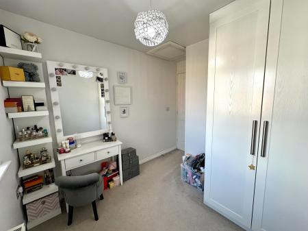 4 bedroom Semi-detached house for sale in Crew Drive, Tipton, DY4