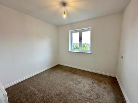 2 bedroom Apartment to let in Meeting Street, Wednesbury, WS10