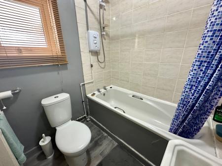1 bedroom Flat for sale in Campville Crescent, West Bromwich, B71