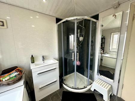 2 bedroom Semi-detached house for sale in Heath Lane, West Bromwich, B71