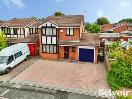 4 bedroom Detached house for sale in Bell Street, Wednesbury, Wednesbury, WS10