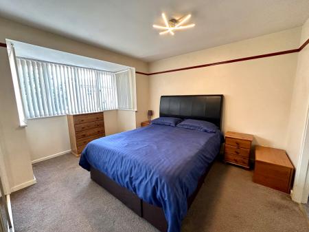 4 bedroom Detached house for sale in Bell Street, Wednesbury, Wednesbury, WS10
