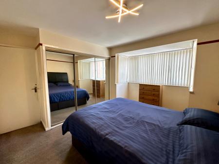 4 bedroom Detached house for sale in Bell Street, Wednesbury, Wednesbury, WS10