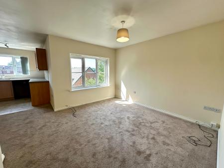 2 bedroom Apartment for sale in The Avenue, Darlaston, Wednesbury, WS10