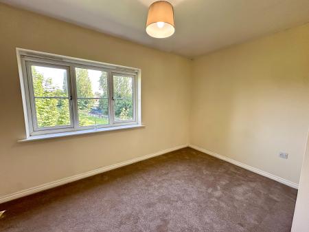 2 bedroom Apartment for sale in The Avenue, Darlaston, Wednesbury, WS10