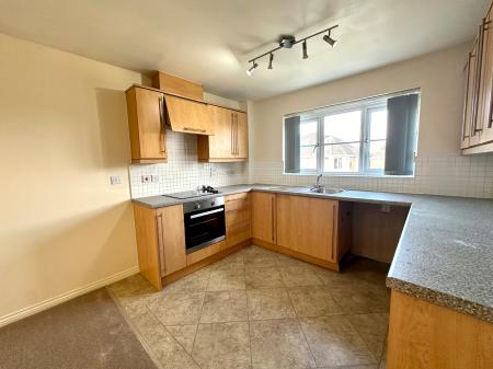 2 bedroom Apartment for sale in The Avenue, Darlaston, Wednesbury, WS10