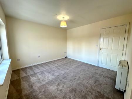 2 bedroom Apartment for sale in The Avenue, Darlaston, Wednesbury, WS10