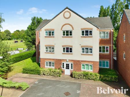 2 bedroom Apartment for sale in The Avenue, Darlaston, Wednesbury, WS10