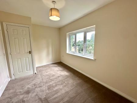 2 bedroom Apartment for sale in The Avenue, Darlaston, Wednesbury, WS10