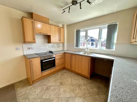 2 bedroom Apartment for sale in The Avenue, Darlaston, Wednesbury, WS10