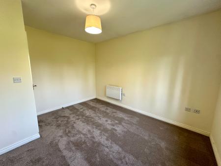 2 bedroom Apartment for sale in The Avenue, Darlaston, Wednesbury, WS10