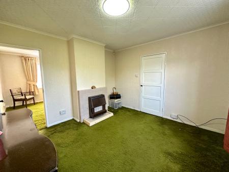 3 bedroom Semi-detached house for sale in Dingley Road, Wednesbury, Wednesbury, WS10