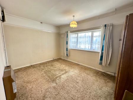 3 bedroom Semi-detached house for sale in Dingley Road, Wednesbury, Wednesbury, WS10
