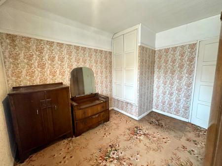 3 bedroom Semi-detached house for sale in Dingley Road, Wednesbury, Wednesbury, WS10