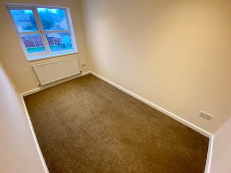 3 bedroom Semi-detached house to let in New Forest Road, Walsall, WS3