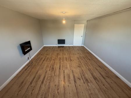 1 bedroom Flat to let in Trouse Lane, Wednesbury, WS10
