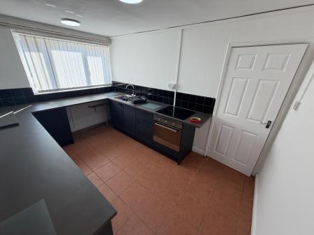 1 bedroom Flat to let in Trouse Lane, Wednesbury, WS10