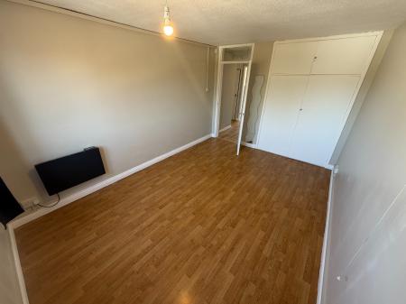 1 bedroom Flat to let in Trouse Lane, Wednesbury, WS10