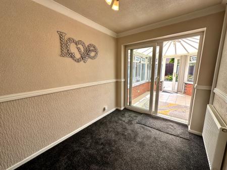 3 bedroom End of terrace house for sale in Brookfield Way, Tipton, DY4