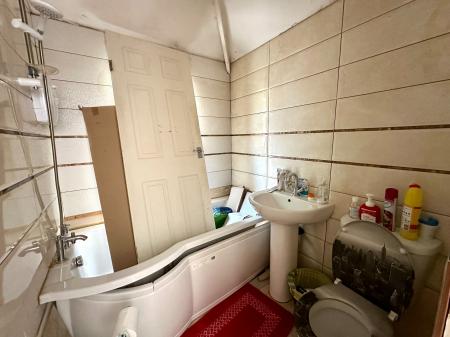 3 bedroom End of terrace house for sale in Trinity Street, West Bromwich, B70
