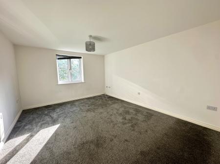 2 bedroom Apartment for sale in Holyhead Road, Wednesbury, Wednesbury, WS10