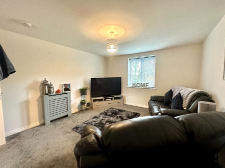 2 bedroom Apartment for sale in Holyhead Road, Wednesbury, Wednesbury, WS10