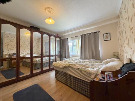 3 bedroom Semi-detached house for sale in Willow Avenue, Wednesbury, Wednesbury, WS10
