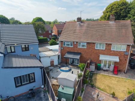 3 bedroom Semi-detached house for sale in Willow Avenue, Wednesbury, Wednesbury, WS10