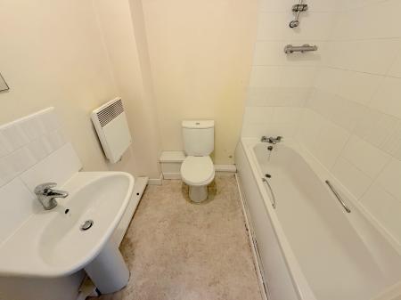 2 bedroom Flat for sale in Pheasant Way, Hawks Green, Cannock, WS11