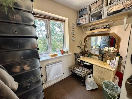 5 bedroom Detached house for sale in Redbourn Road, Turnberry Estate, Walsall, WS3