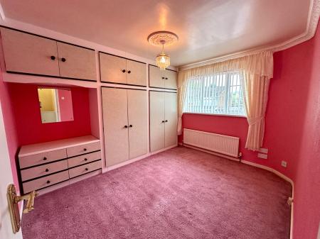 3 bedroom Semi-detached house for sale in Braemar Close, Willenhall, WV12