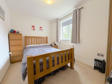 1 bedroom Flat for sale in Loxdale Sidings, Bilston, Wolverhampton, WV14